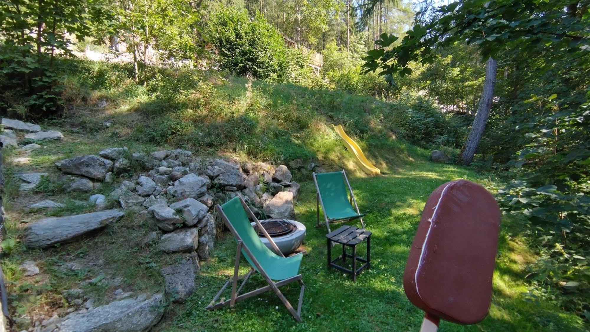 Petit Chalet Rustique Et Bucolique Bovernier Exterior photo