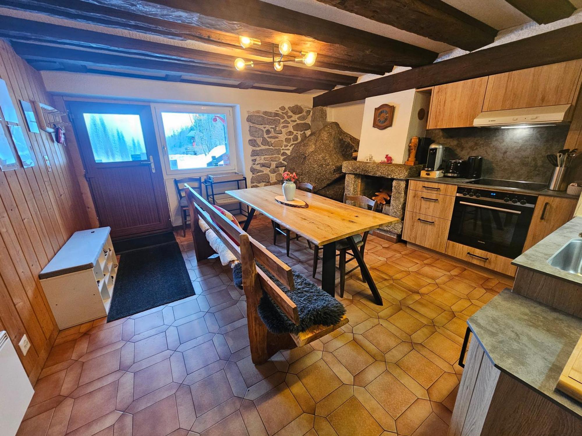 Petit Chalet Rustique Et Bucolique Bovernier Exterior photo